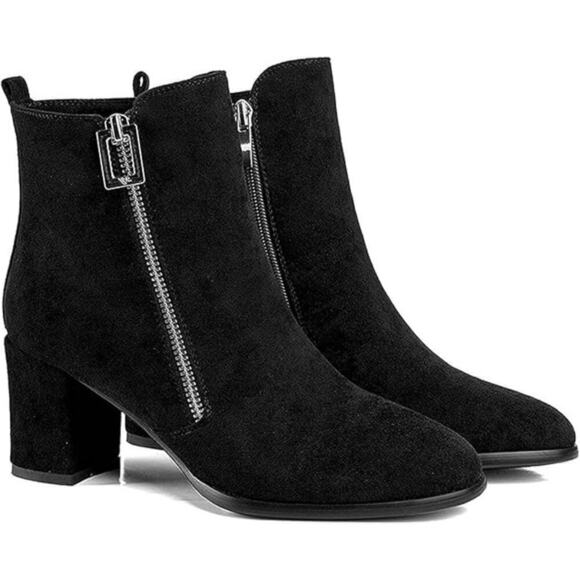 Rose Wand Women's 'Roux' Faux Suede Side Zipper Wrapped Heel Booties SZ 11 - Picture 2 of 5